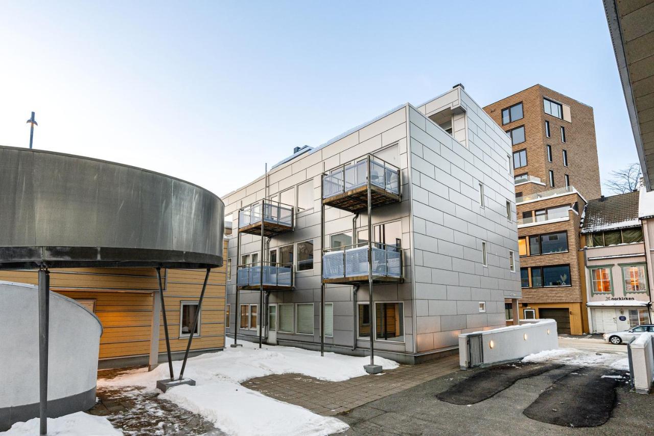 Downtown Apartment - The View Tromso Bagian luar foto